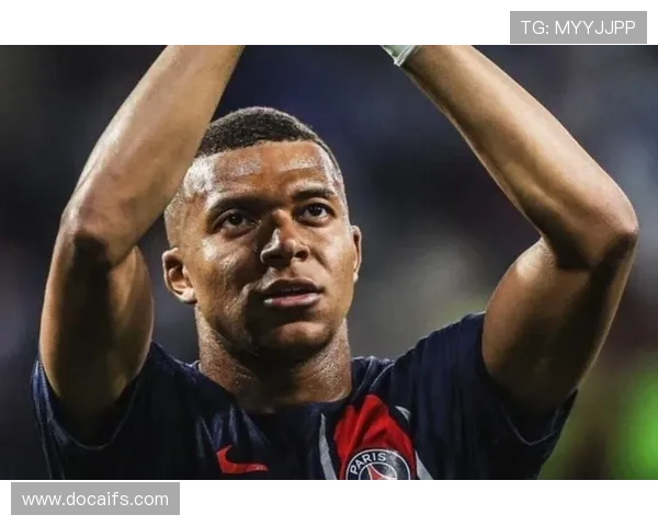 六台记者：姆巴佩正在接受理疗，当地时间12：30接受最终检查